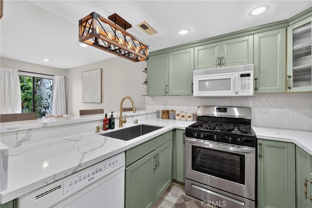 7322 Bright Avenue C, Whittier, CA 90602