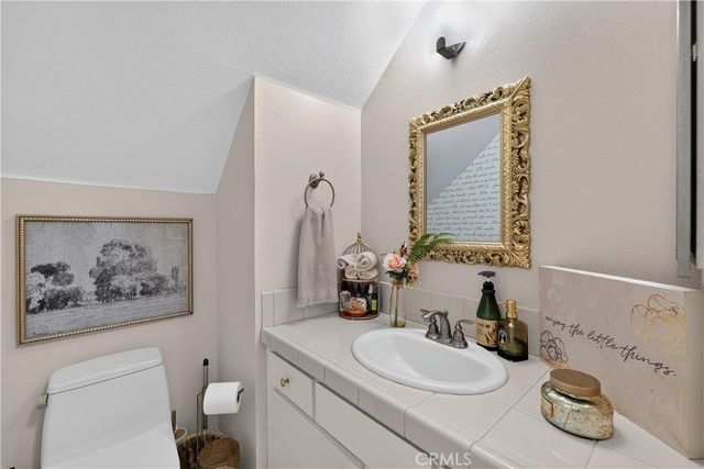 7322 Bright Avenue C, Whittier, CA 90602