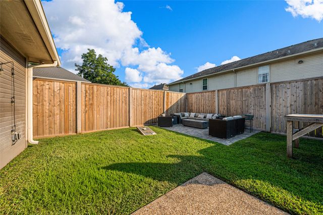 2011 S 8th Street, Waco, TX 76706