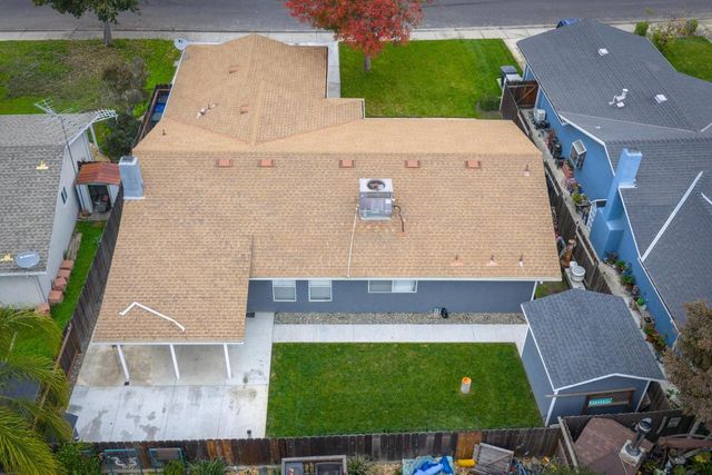 2720 Chickaree Ln, Modesto, CA 95358