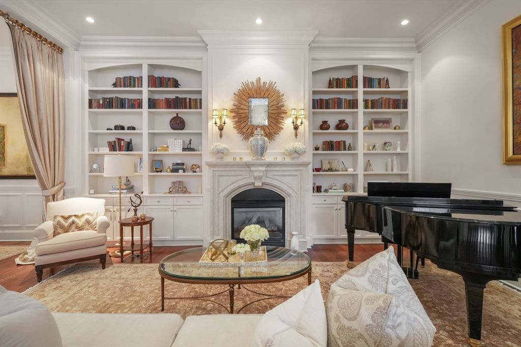 50 Beacon St 1, Boston, MA 02108