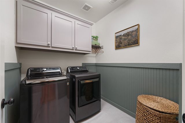 532 Windrow Lane, Waxahachie, TX 75165