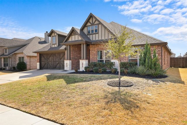 532 Windrow Lane, Waxahachie, TX 75165