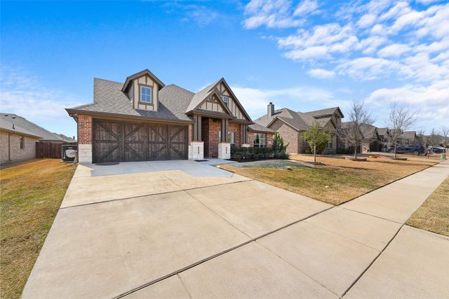 532 Windrow Lane, Waxahachie, TX 75165