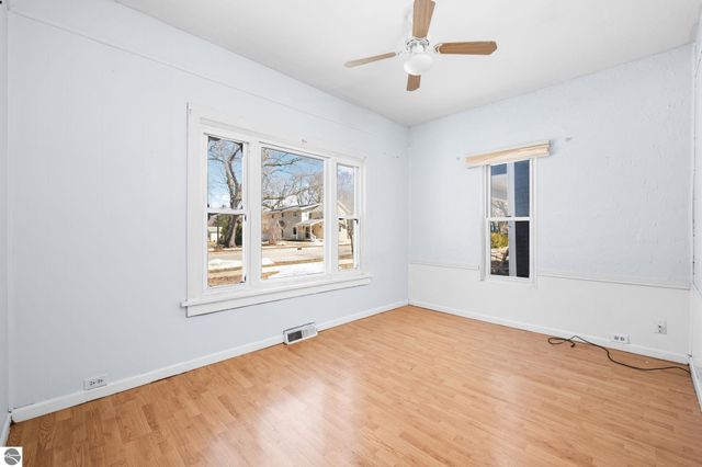 848 E State Street, Traverse City, MI 49686