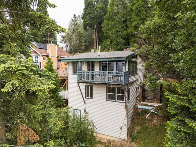 24682 Lake Gregory Drive, Crestline, CA 92325