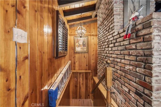 24682 Lake Gregory Drive, Crestline, CA 92325