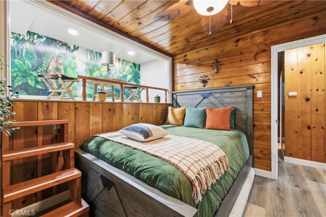 24682 Lake Gregory Drive, Crestline, CA 92325