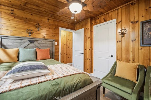 24682 Lake Gregory Drive, Crestline, CA 92325