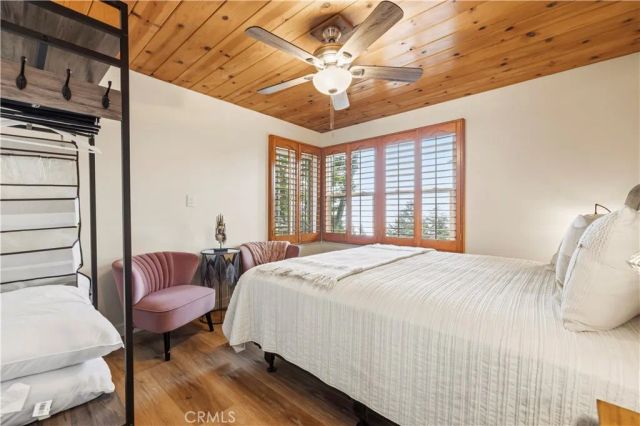 24682 Lake Gregory Drive, Crestline, CA 92325