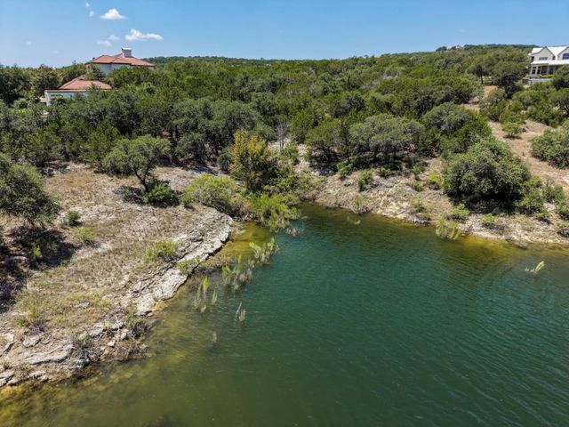 305 Angel Song CV, Spicewood, TX 78669