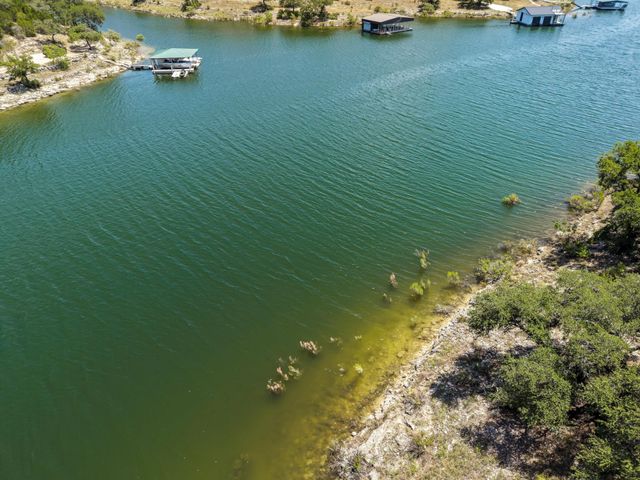 305 Angel Song CV, Spicewood, TX 78669
