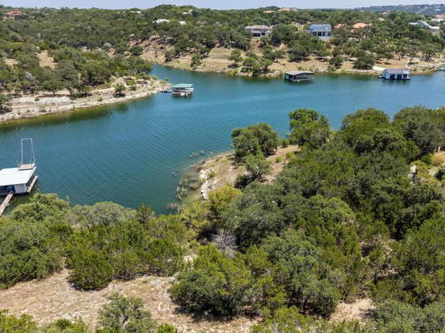 305 Angel Song CV, Spicewood, TX 78669
