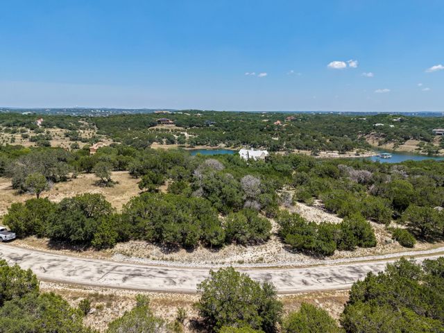 305 Angel Song CV, Spicewood, TX 78669
