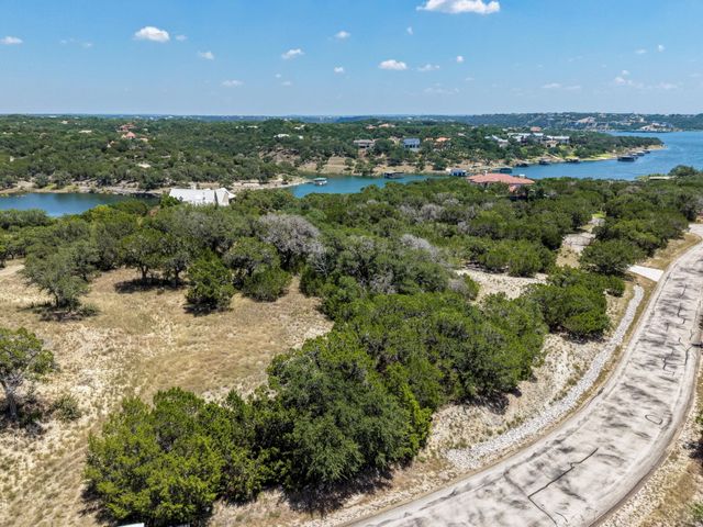 305 Angel Song CV, Spicewood, TX 78669