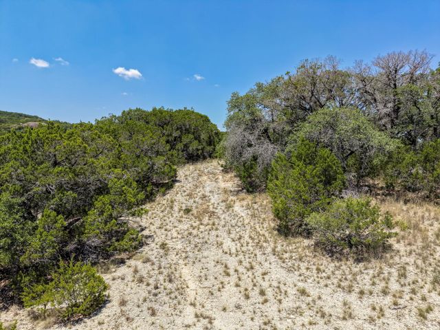 305 Angel Song CV, Spicewood, TX 78669