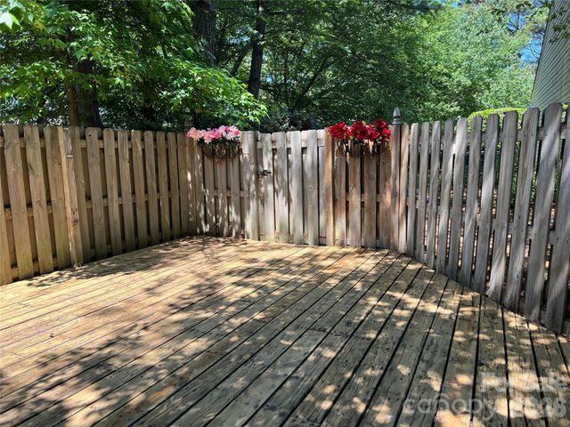 15415 Asterwind Court, Charlotte, NC 28277