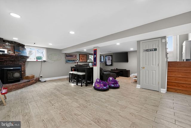 1359 ROSANNA DR, Odenton, MD 21113
