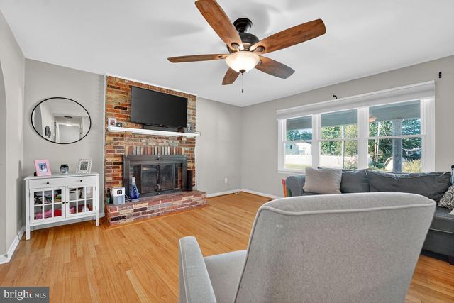 1359 ROSANNA DR, Odenton, MD 21113