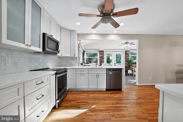 1359 ROSANNA DR, Odenton, MD 21113