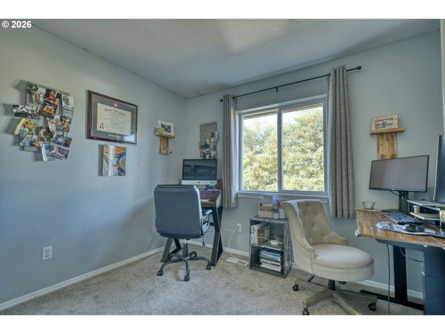 51773 Se 8TH St, Scappoose, OR 97056