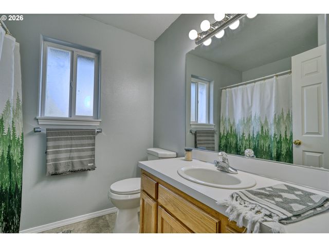 51773 Se 8TH St, Scappoose, OR 97056