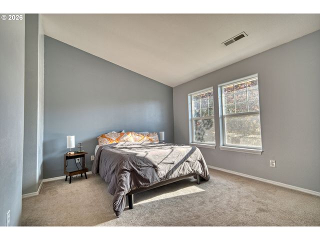 51773 Se 8TH St, Scappoose, OR 97056