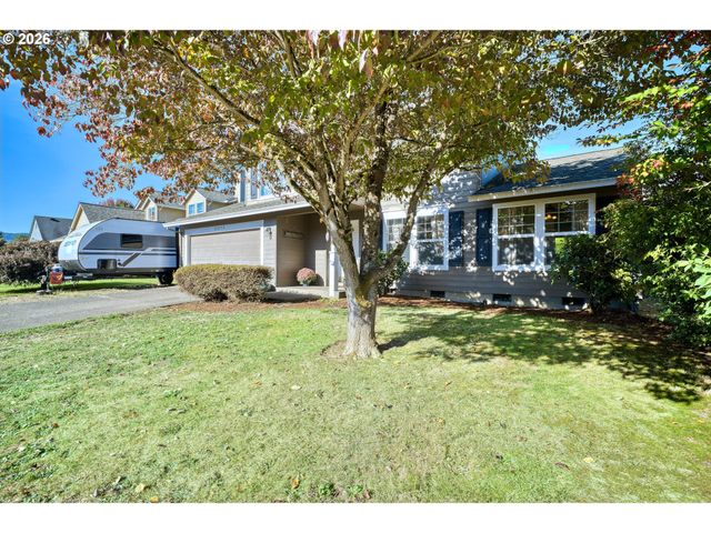 51773 Se 8TH St, Scappoose, OR 97056