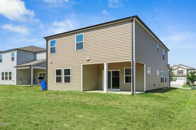 109 Boone Lake Way, Fuquay Varina, NC 27526