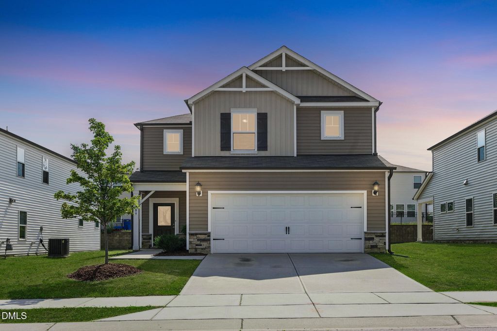 109 Boone Lake Way, Fuquay Varina, NC 27526