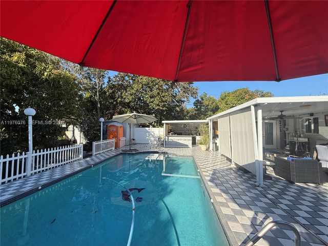 1350 NE 134th St 0, North Miami, FL 33161