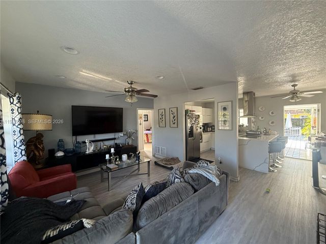 1350 NE 134th St 0, North Miami, FL 33161