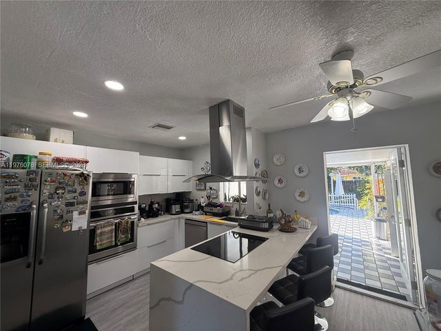 1350 NE 134th St 0, North Miami, FL 33161