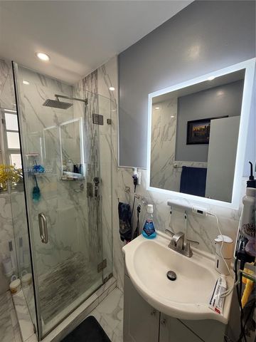 1350 NE 134th St 0, North Miami, FL 33161