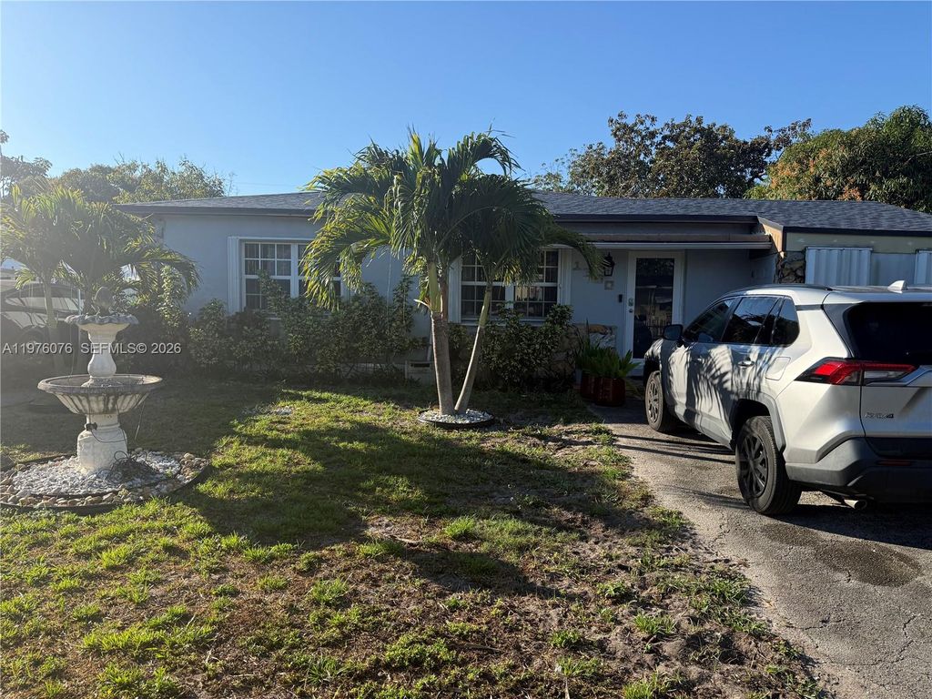 1350 NE 134th St 0, North Miami, FL 33161