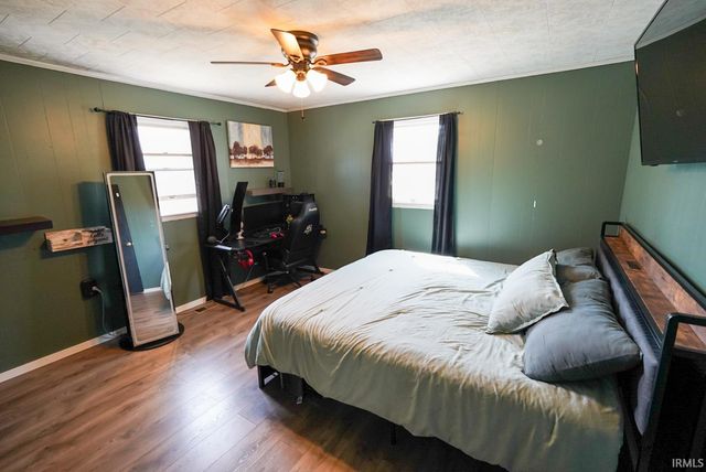 10 Walnut Street, Birdseye, IN 47513