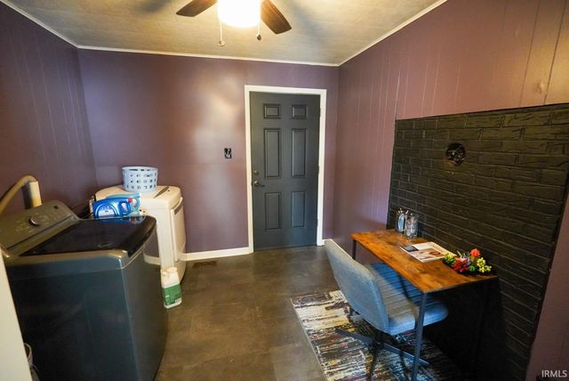 10 Walnut Street, Birdseye, IN 47513