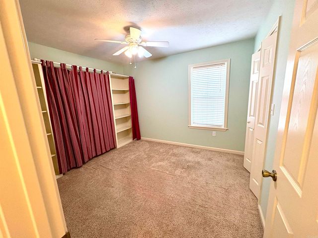 22 Livingstone Drive, Searcy, AR 72143