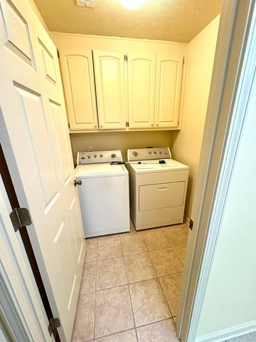 22 Livingstone Drive, Searcy, AR 72143