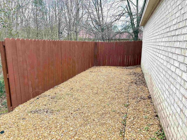 22 Livingstone Drive, Searcy, AR 72143