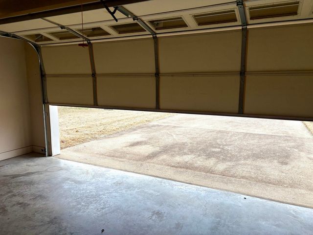 22 Livingstone Drive, Searcy, AR 72143