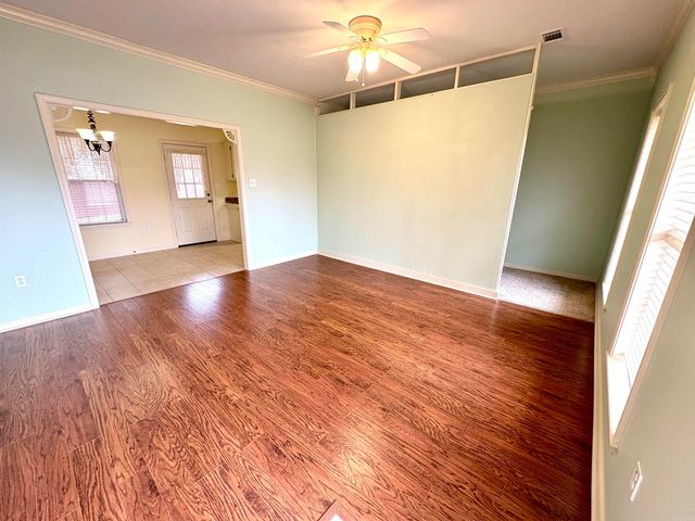 22 Livingstone Drive, Searcy, AR 72143