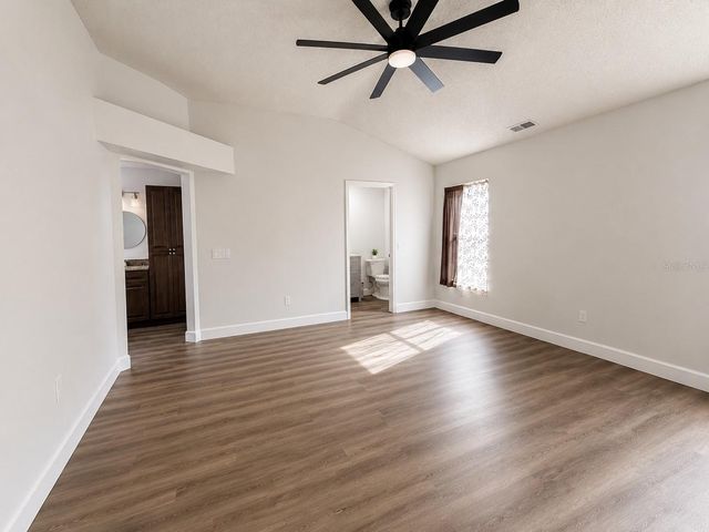1211 CABELLA CIRCLE, Lady Lake, FL 32159