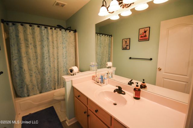 8939 Travis Drive, Olive Branch, MS 38654