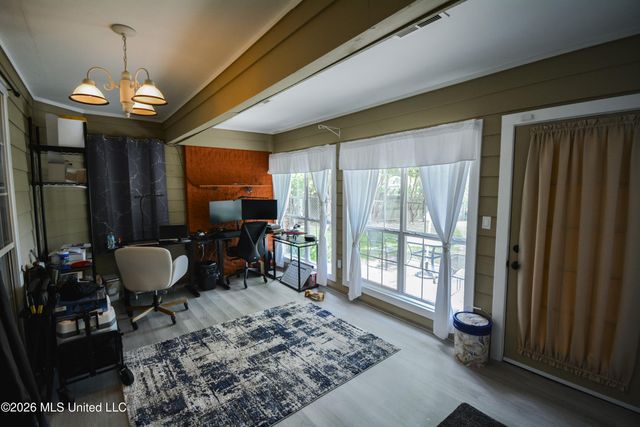 8939 Travis Drive, Olive Branch, MS 38654