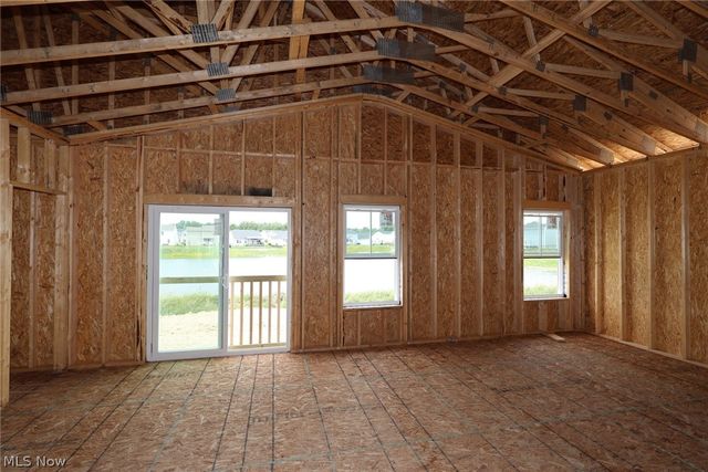 549 Cedar Wood Trail, Elyria, OH 44035