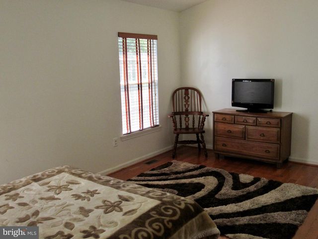 14 TIVOLI LAKE CT, Silver Spring, MD 20906