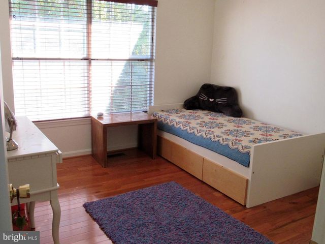 14 TIVOLI LAKE CT, Silver Spring, MD 20906