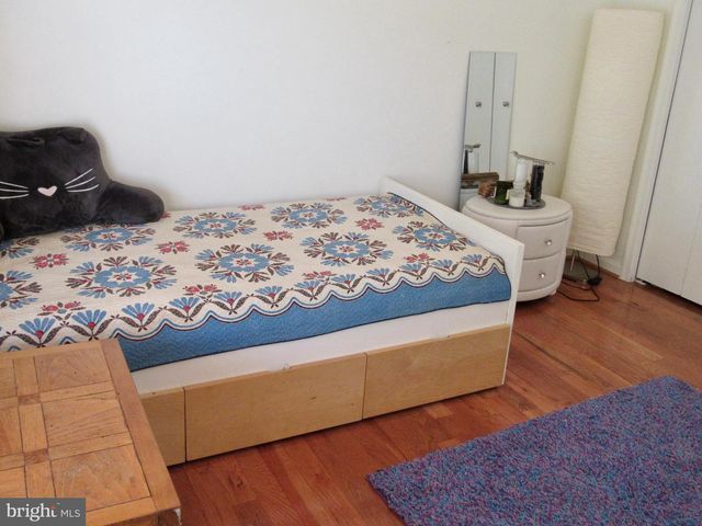 14 TIVOLI LAKE CT, Silver Spring, MD 20906