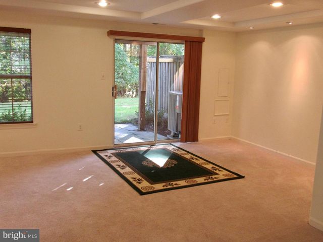 14 TIVOLI LAKE CT, Silver Spring, MD 20906